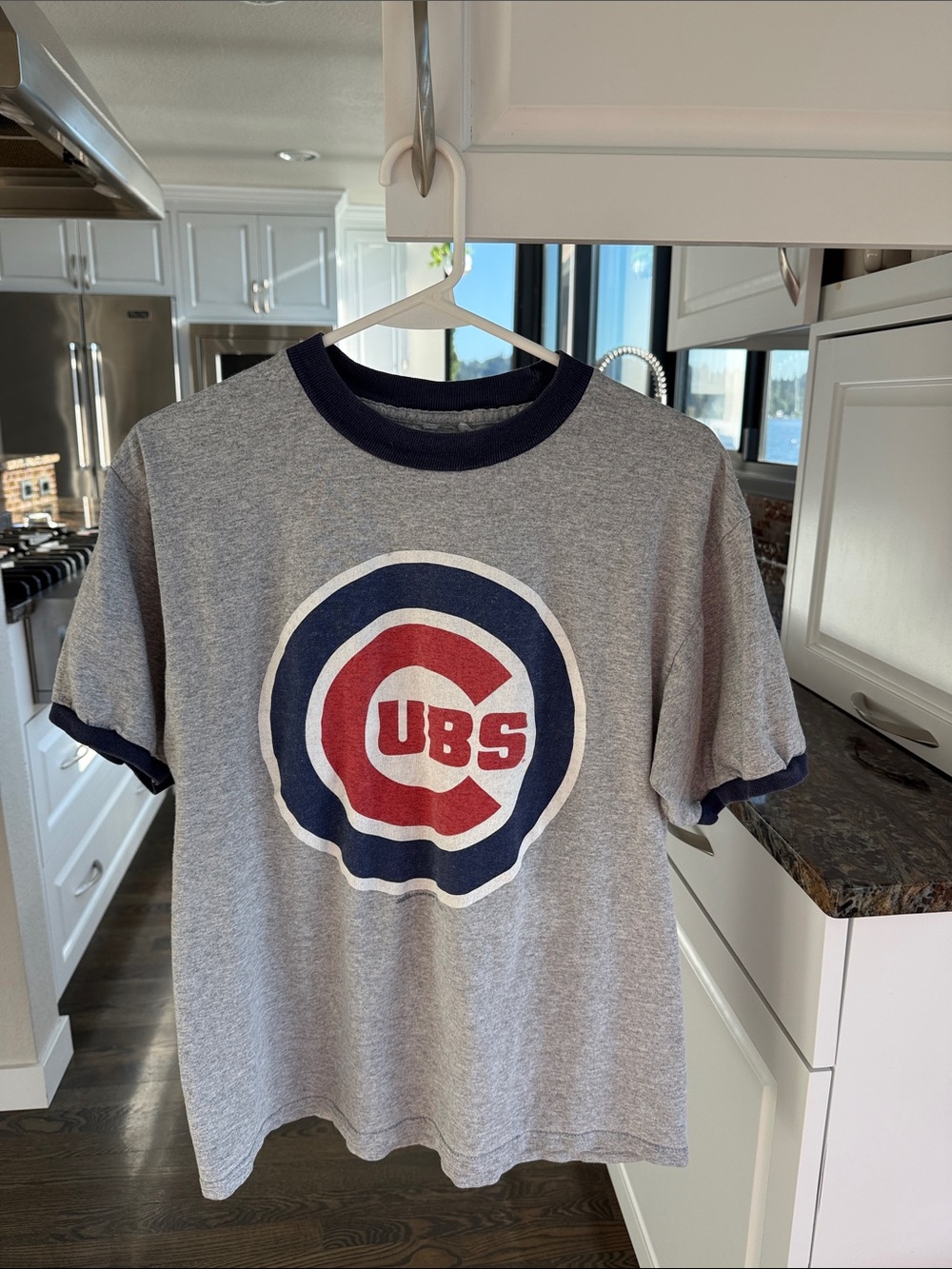 Vintage Stitches Chicago Cubs Graphic Ringer Tee Gray with Navy & Red Logo EUC